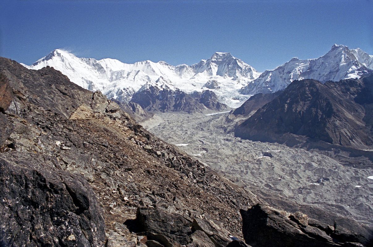 Gokyo Ri 03-1 Cho Oyu To Gyachung Kang, Nguzumpa Glacier From Gokyo Ri Early Morning